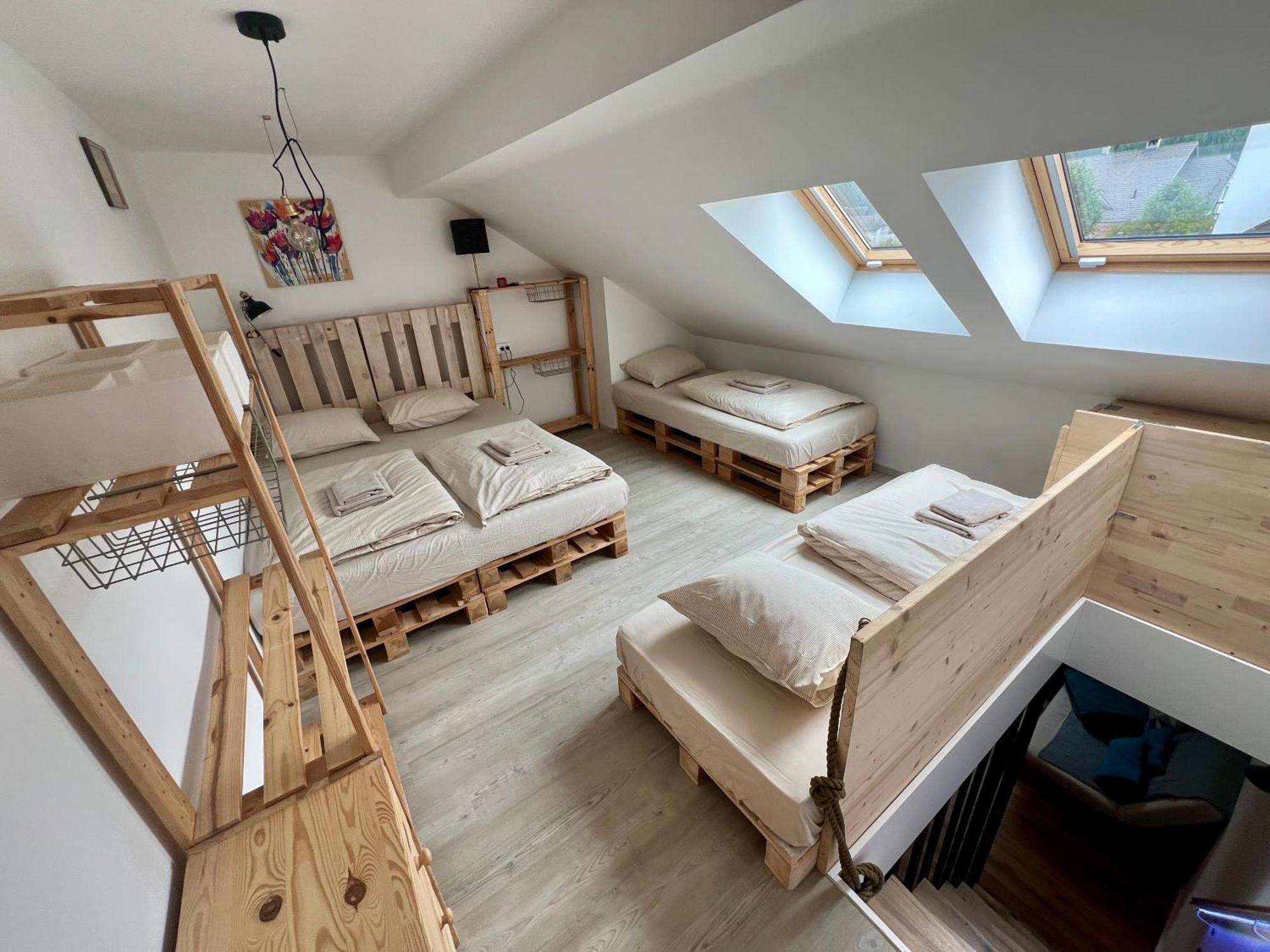 Sport & Sunny Cosy Alpine Retreat Apartment Kranjska Gora Exterior photo